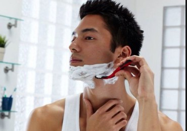 5 Shaving Accessories No Man Should Be Without